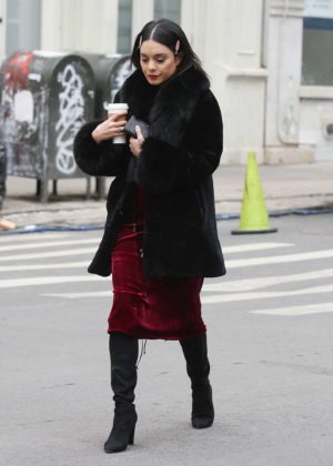 Vanessa Hudgens - On the set of 'Second Act' in NYC
